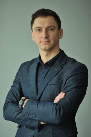 Александр Нетесаный